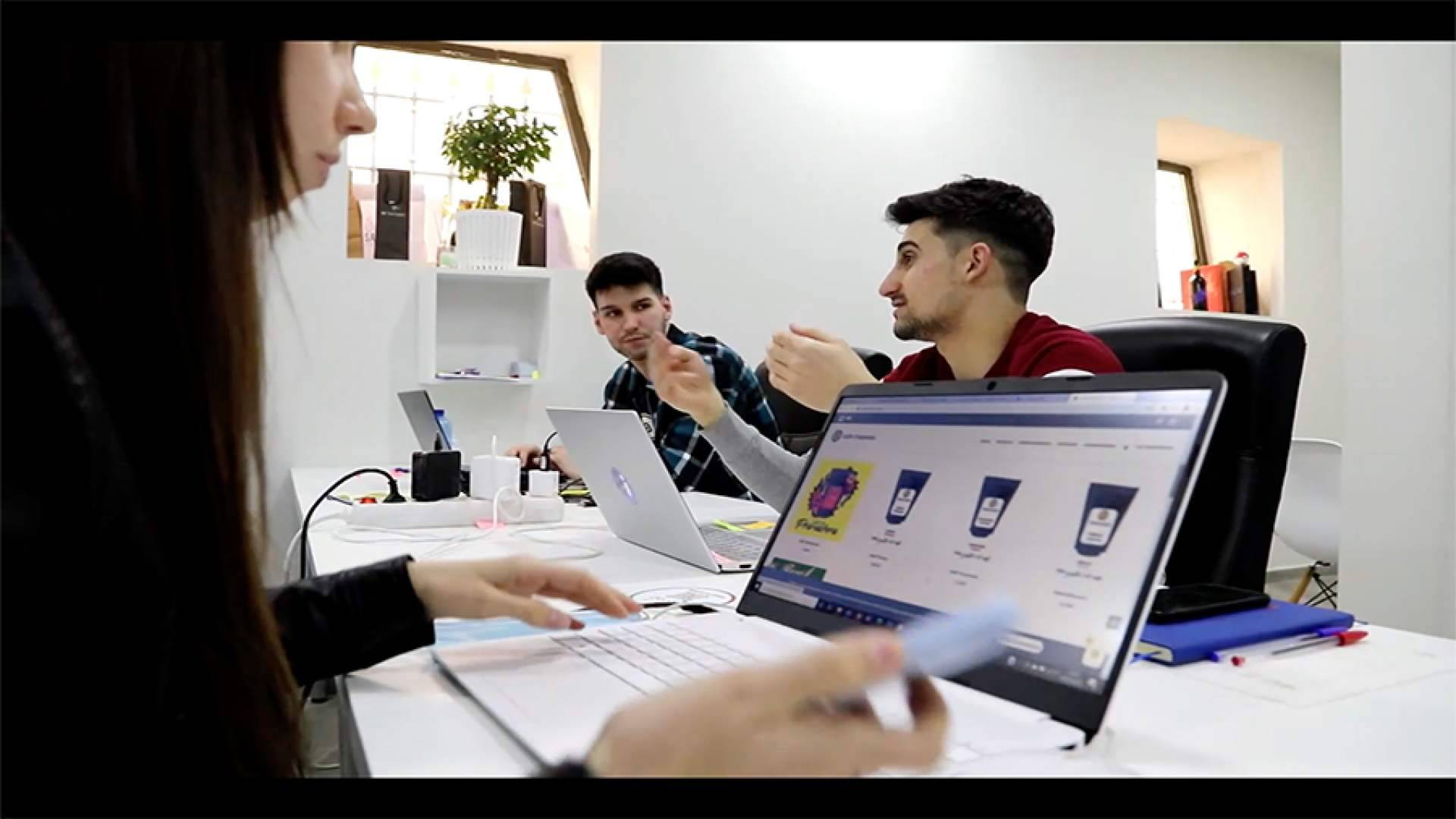 ¿Qué ofrece una agencia de marketing digital como Publydea Group?