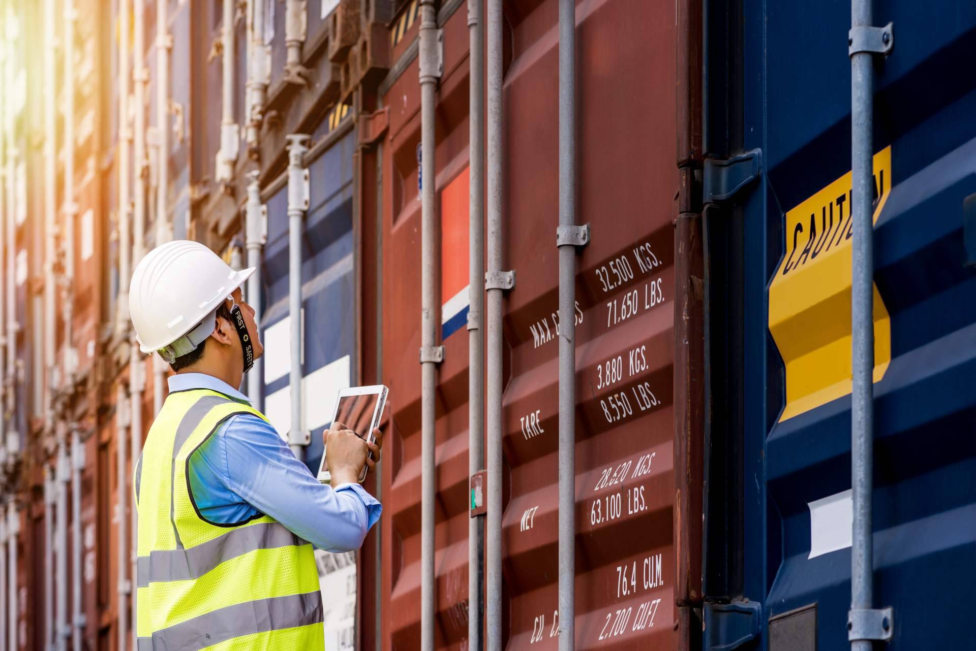 Comprar y fabricar en el exterior es posible con Bull Importer: de packaging a moldes de inyección