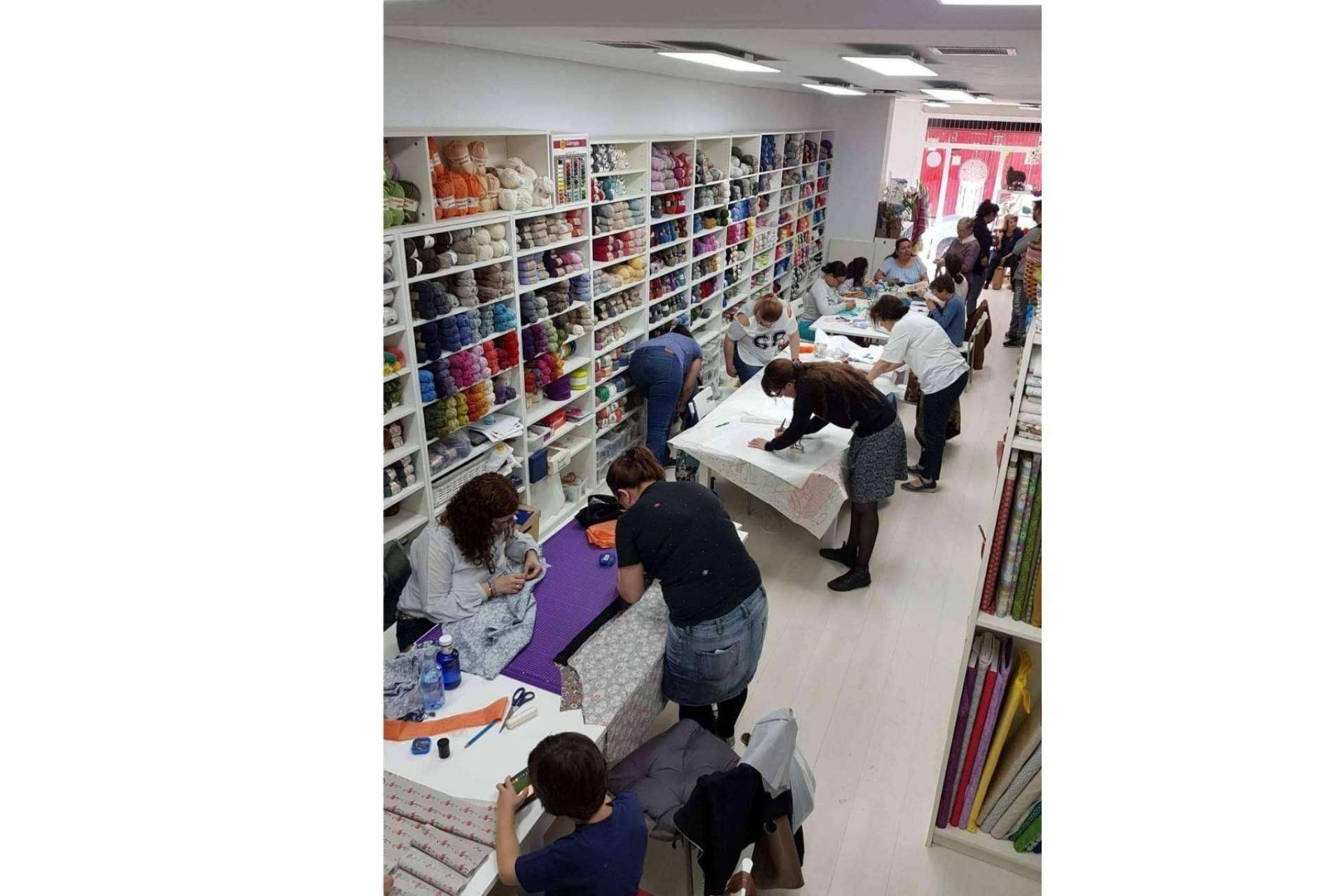 Bichus Club es la tienda de lanas y clases de tejido en Madrid