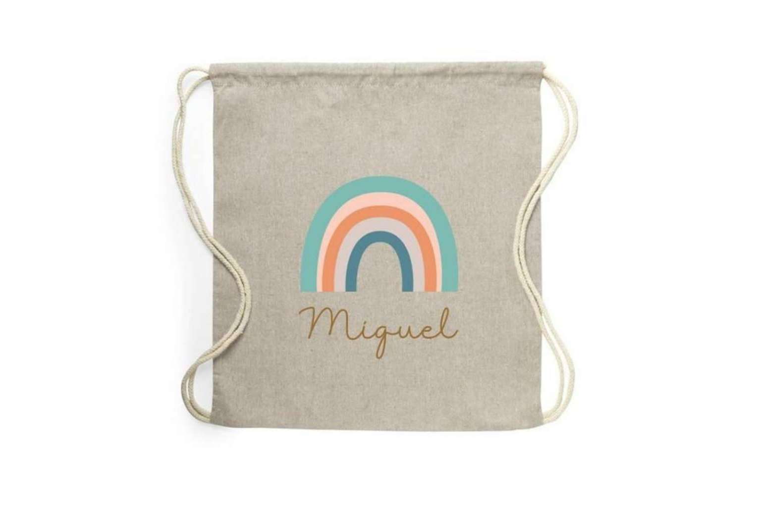 ¿Dónde se pueden encontrar mochilas personalizadas?: Nicolasito