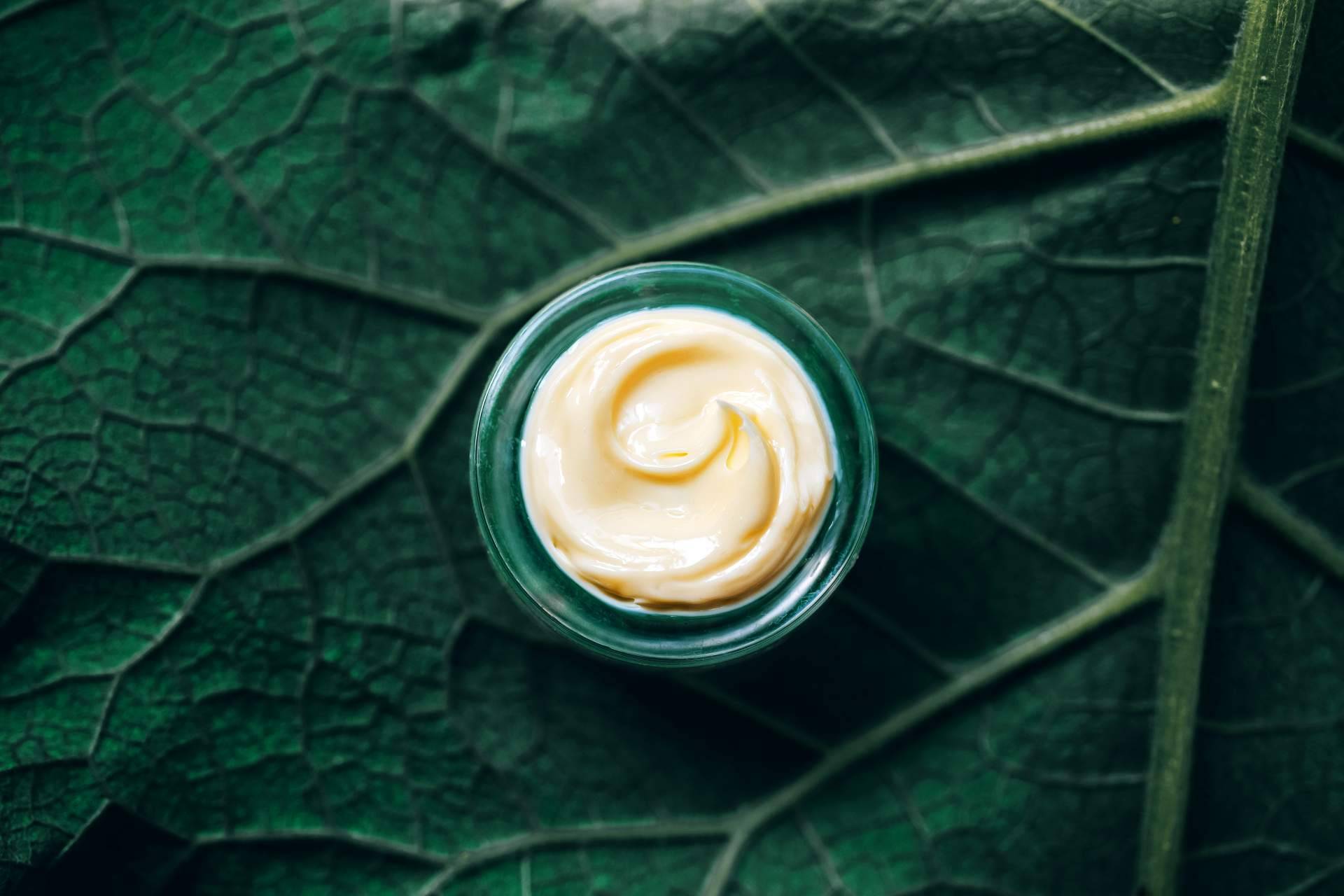 Diety Life ofrece un extenso catálogo de productos de belleza natural en su tienda online