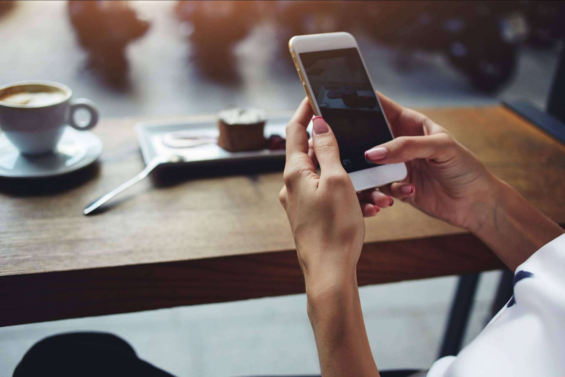 AlexPhone, la empresa española que lucha contra la obsolescencia programada