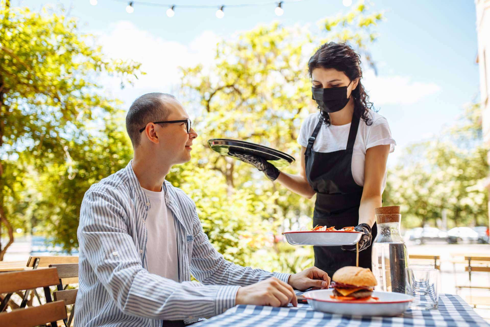 La historia del menú del día, por Cafetería Las Palmeras