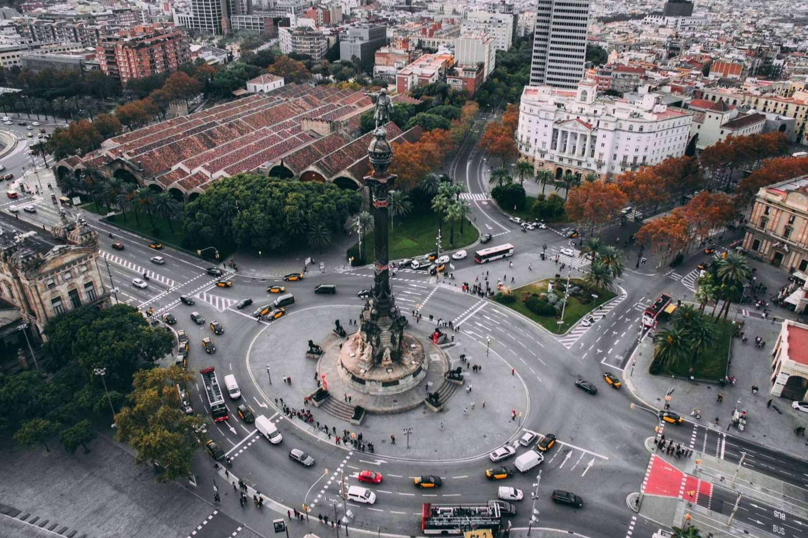 Aparcar en Barcelona, la alternativa a la zona azul de la mano de Parkimeter