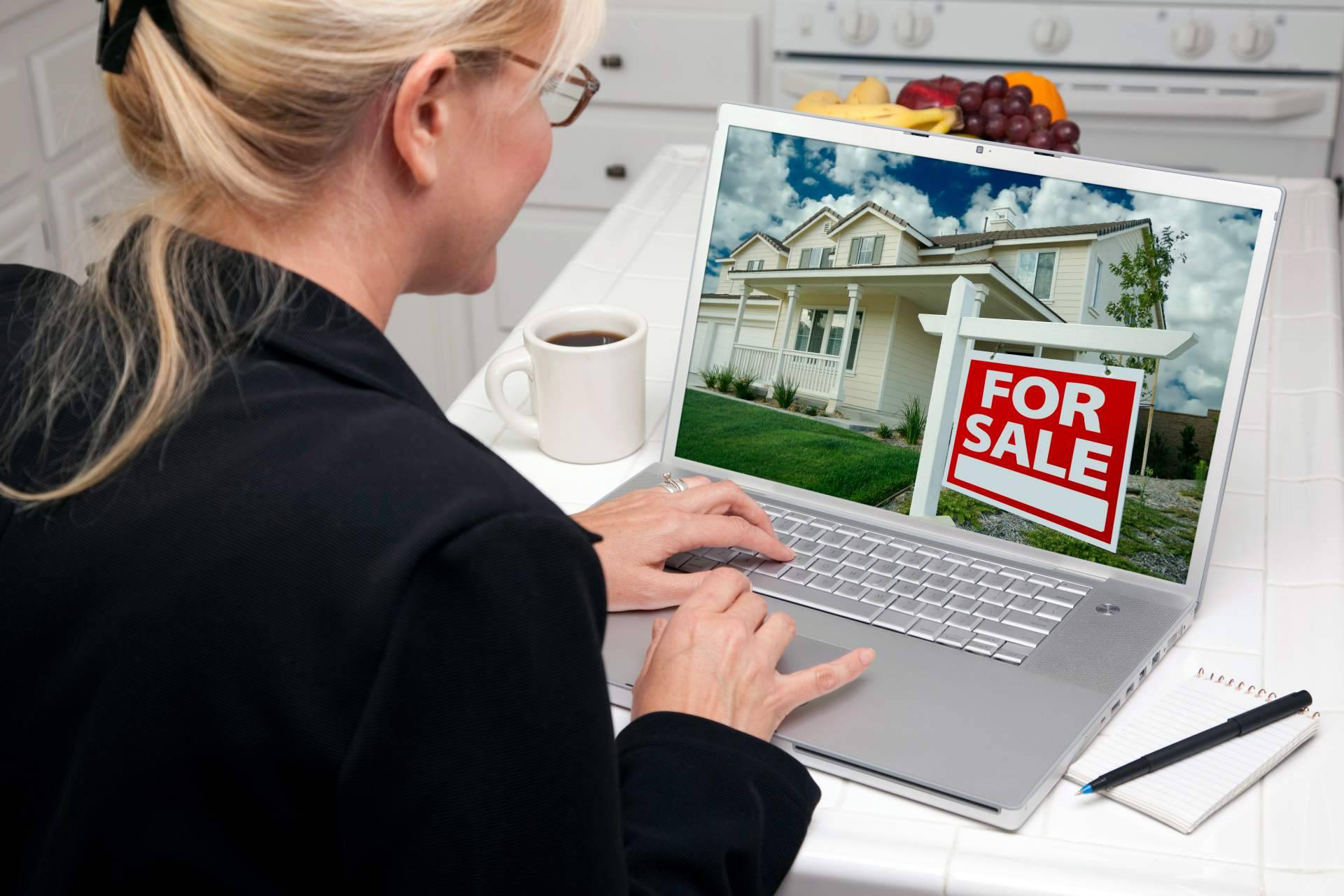 Pisos de Aquí es un portal inmobiliario para profesionales y particulares con carácter local