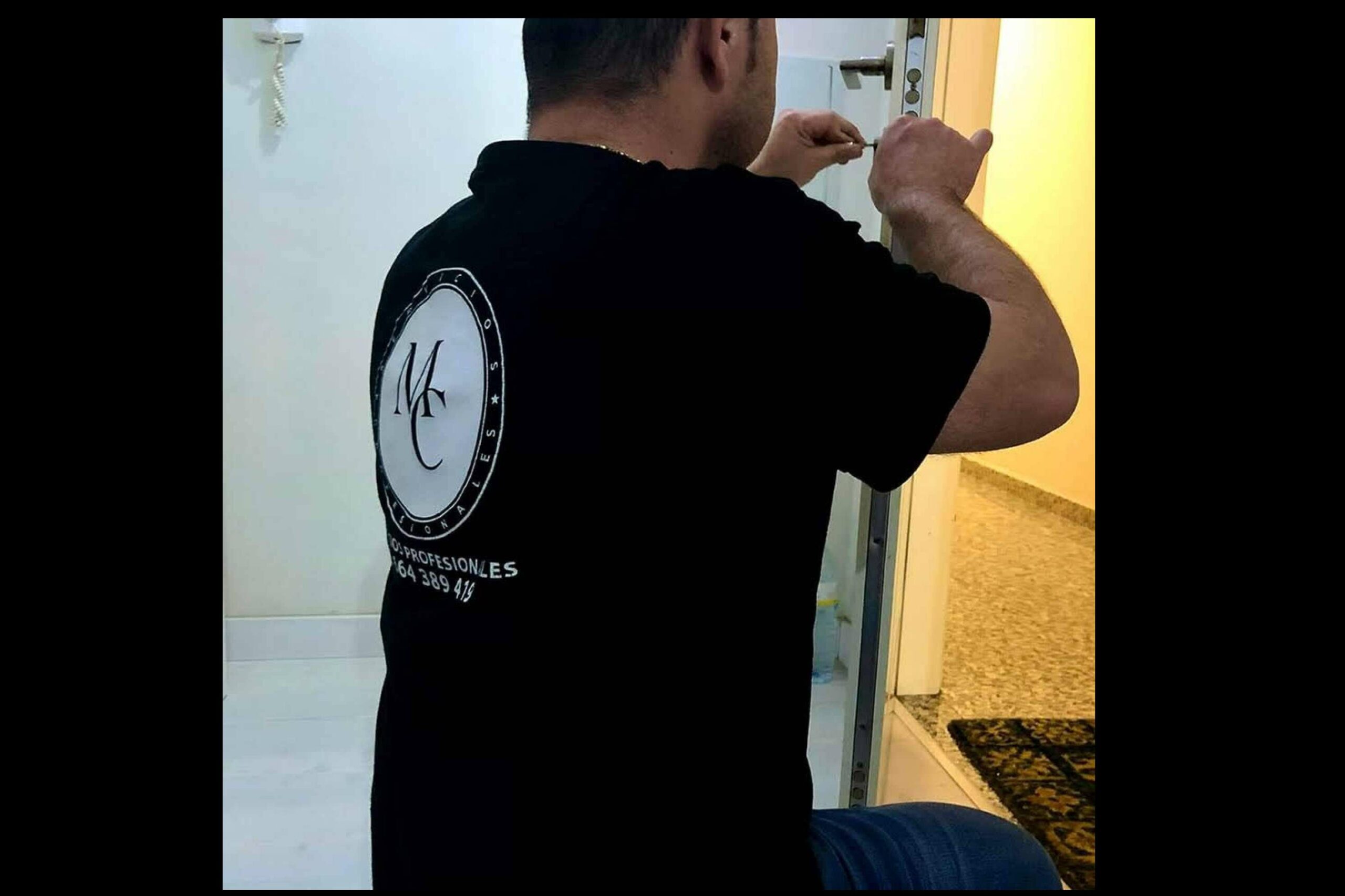 Servicios de cerrajero urgente y no urgente Valencia de la mano de MC Servicios Profesionales