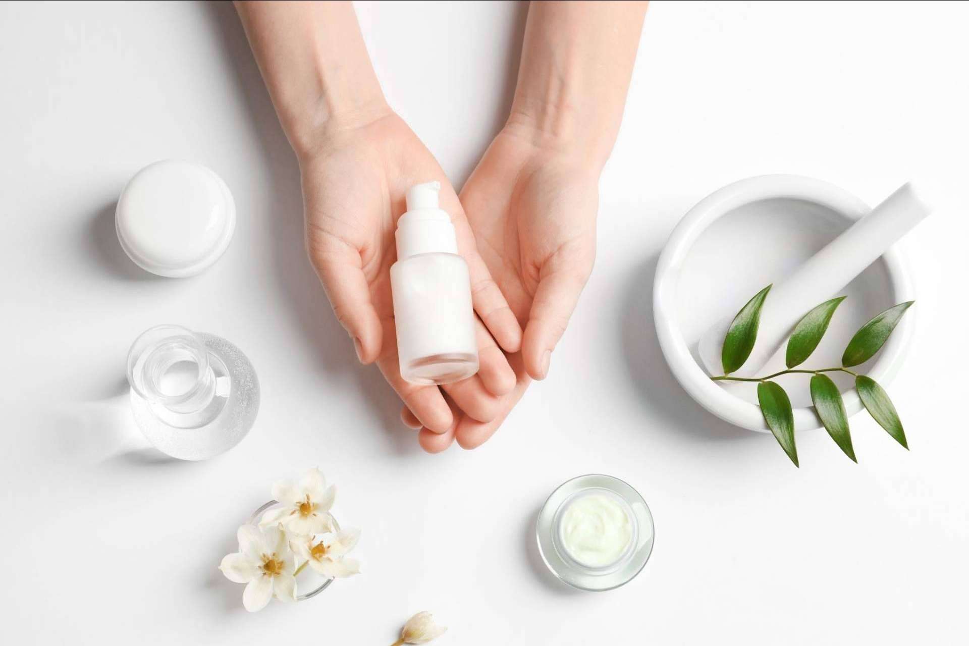 Amplia variedad de productos faciales de parafarmacia en la tienda online OpenHoris