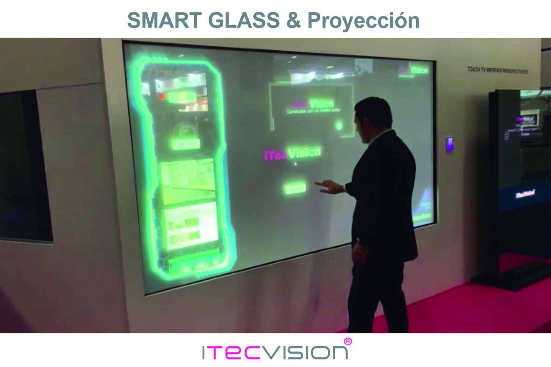 Smart glass, la última innovación de iTecVision que transforma la publicidad