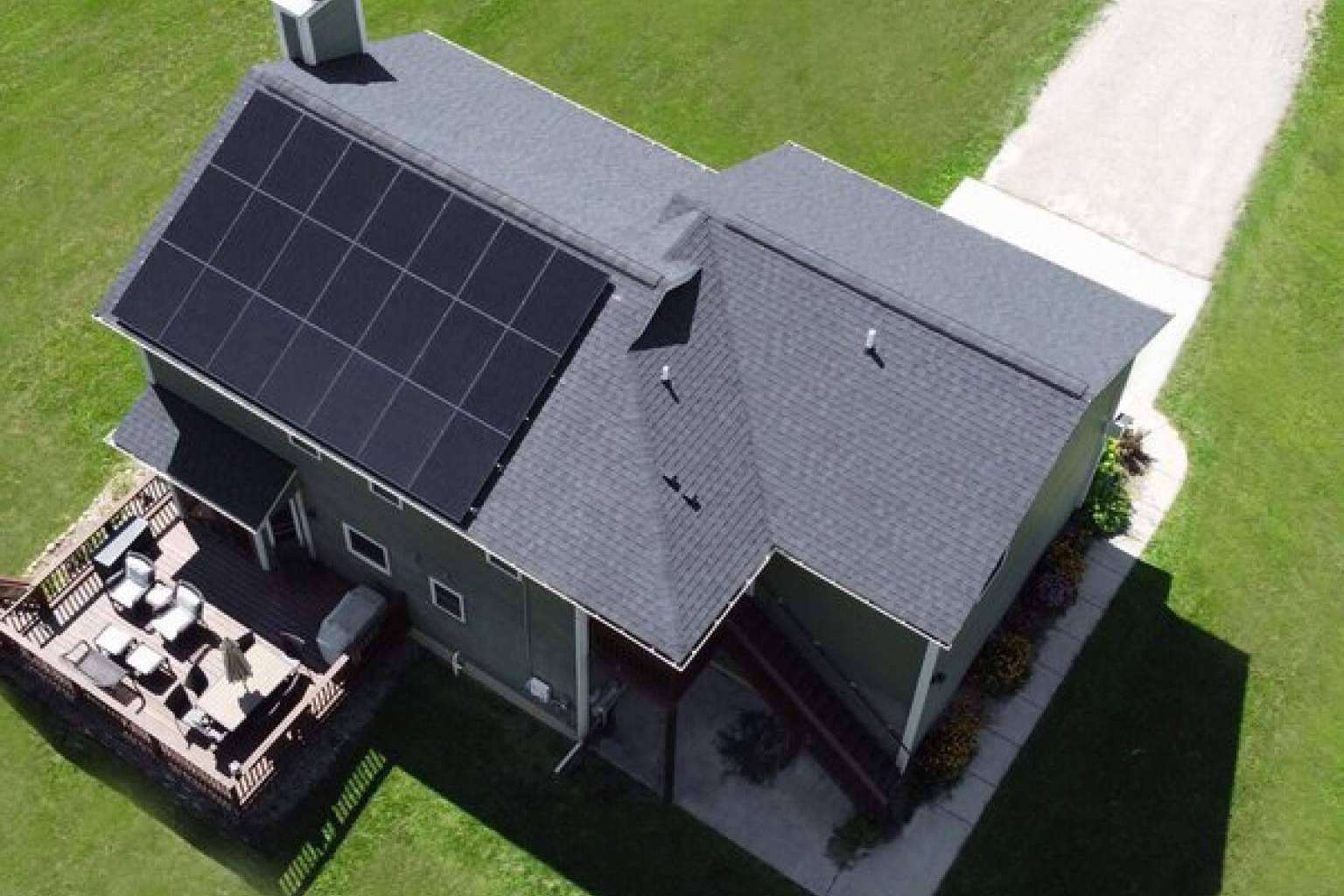 El precio de una vivienda puede aumentar con la instalación de paneles solares