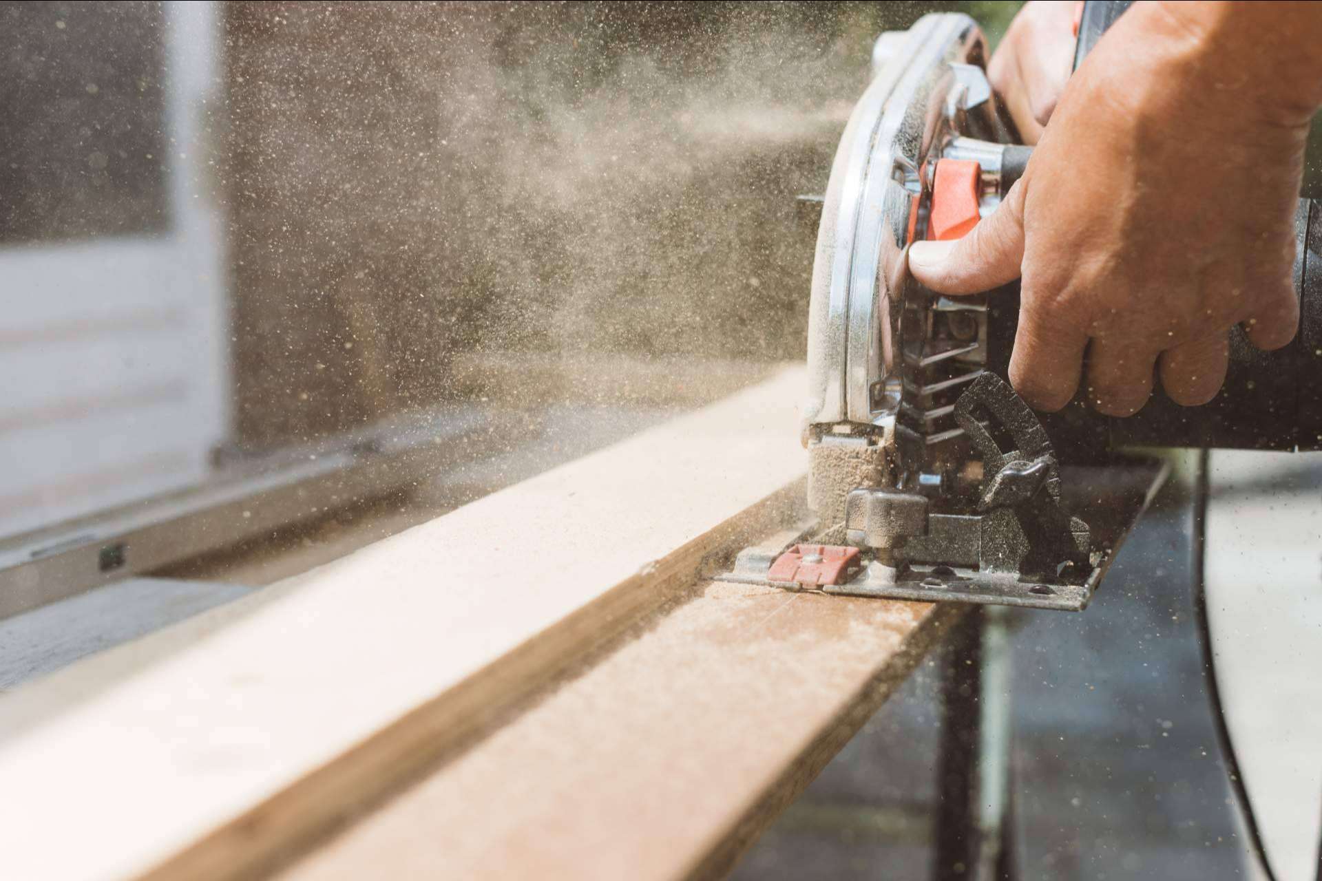El e-commerce Máquinas y Herramientas Online ofrece un extenso catálogo de máquinas y herramientas para madera
