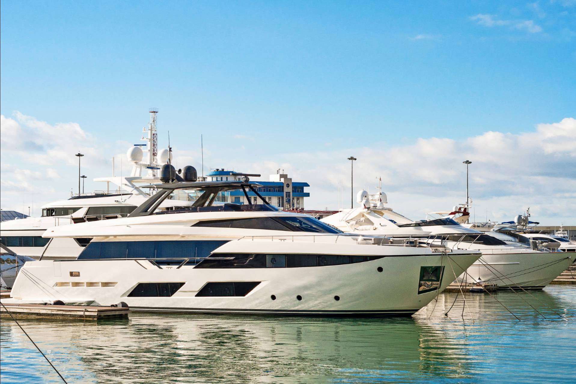 Espai Nautic, los beneficios de pasar unas vacaciones en un barco alquilado