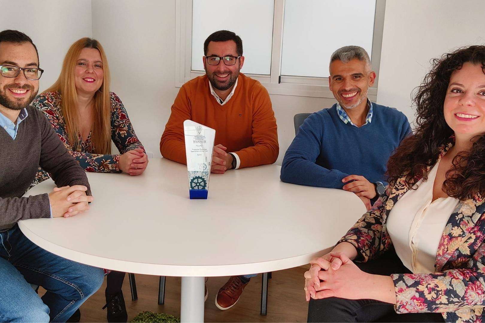 Finanfox recibe el premio a la Mejor Empresa de Planificación Financiera de España 2021