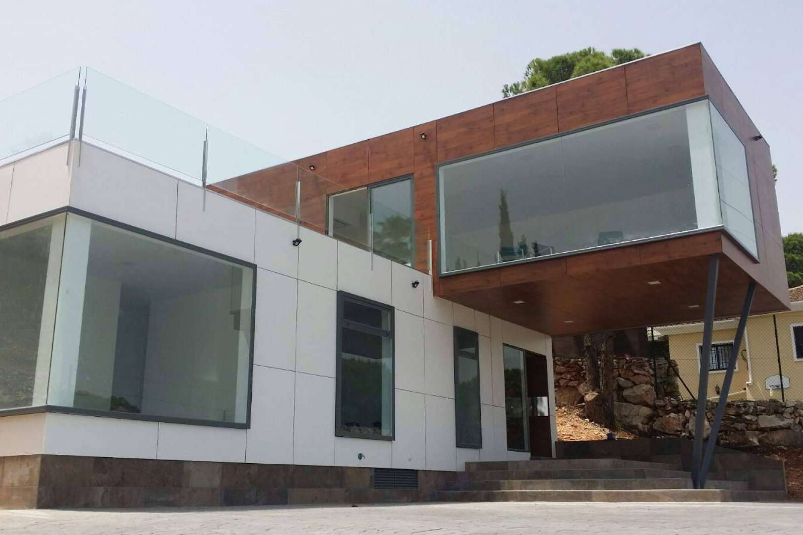 Casas prefabricadas modulares de madera con Valencia Reformas