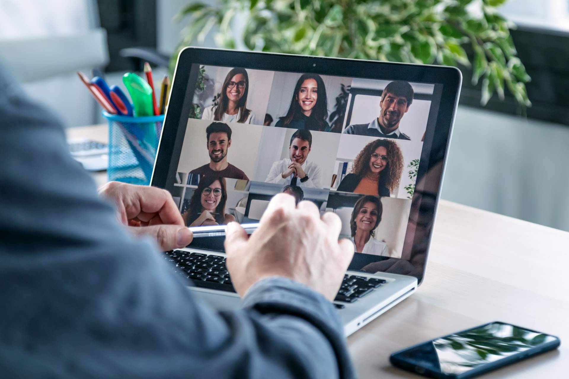 Convocar juntas de vecinos online, por Communitas