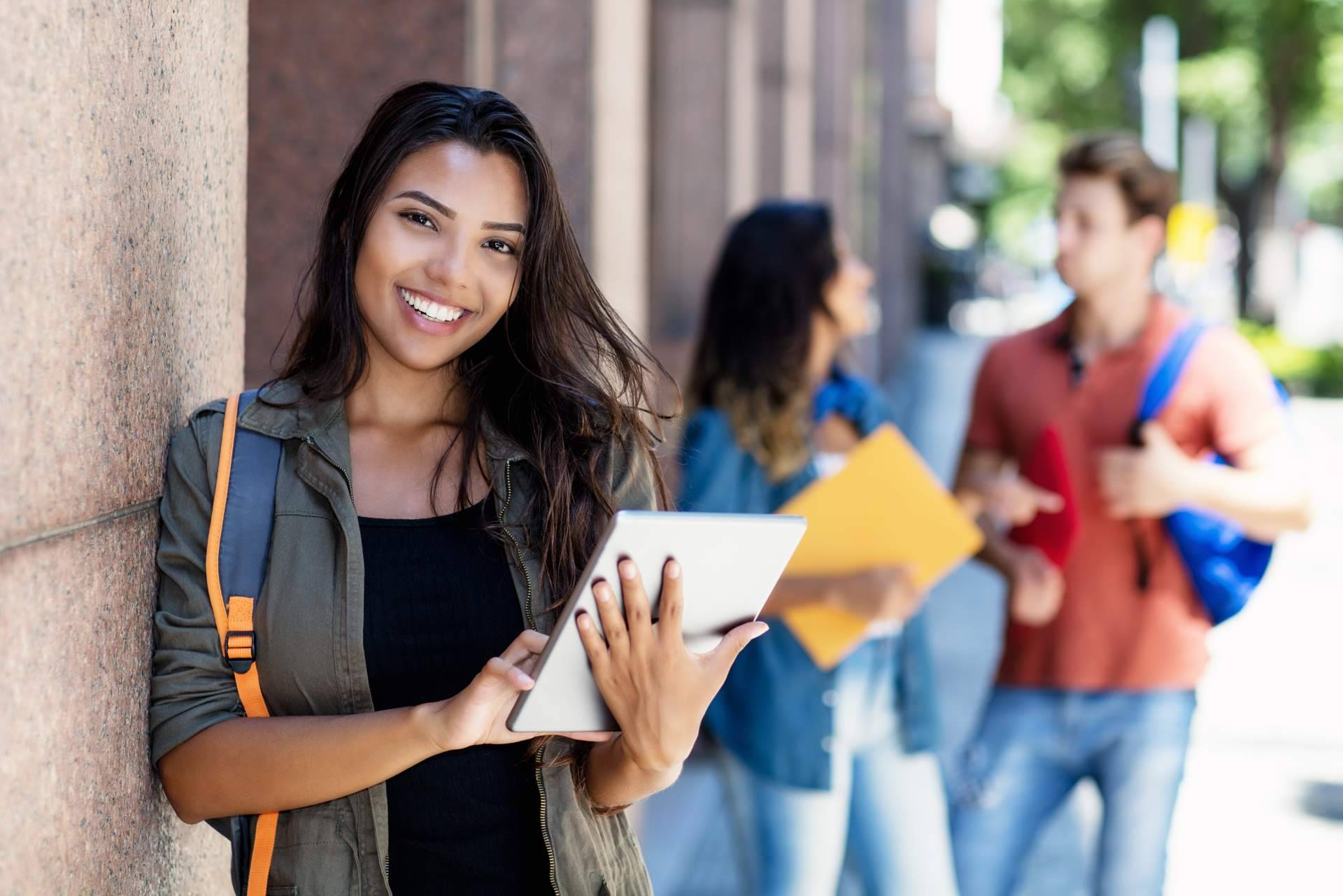 Mentoring educativo, estrategia exitosa para maximizar los resultados académicos de los estudiantes