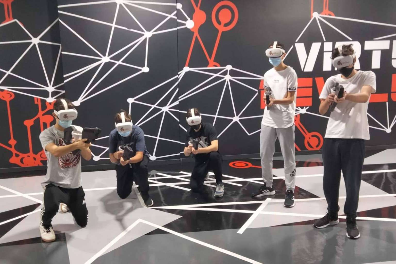 Realidad Virtual en Madrid con VR Airsoft y Virtual Revolution