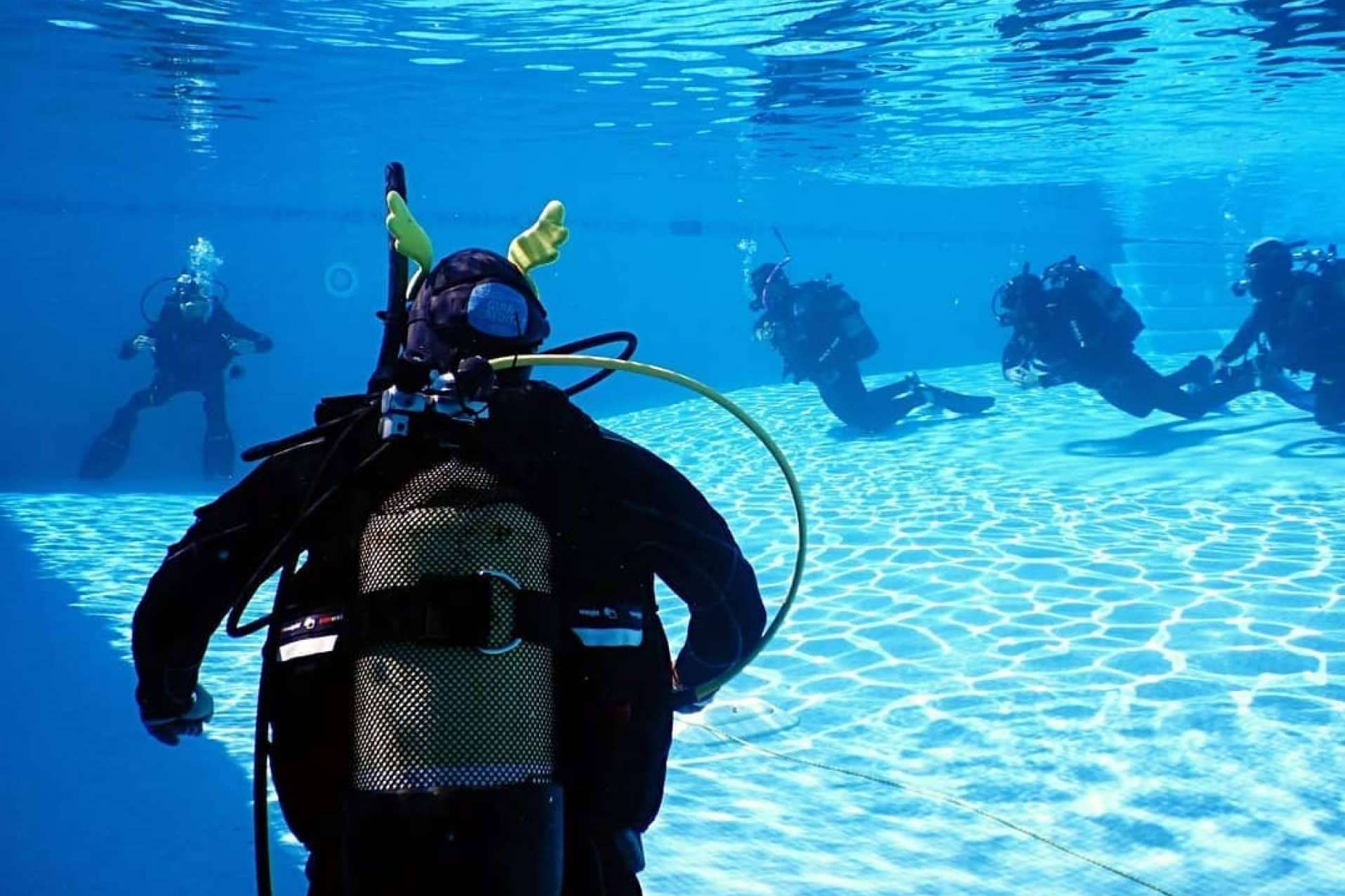 ¿Por qué hacer ahora el curso de Instructor de buceo PADI?, por Miguel Coll
