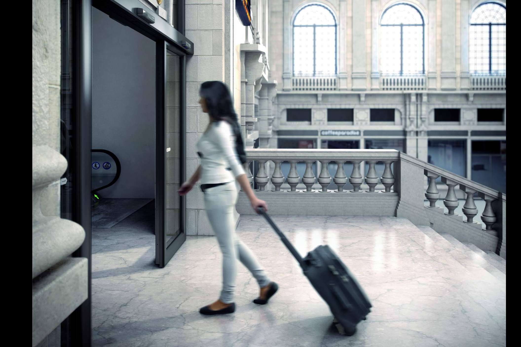 Las puertas automáticas facilitan el sector de transporte de pasajeros, por el fabricante ASSA ABLOY