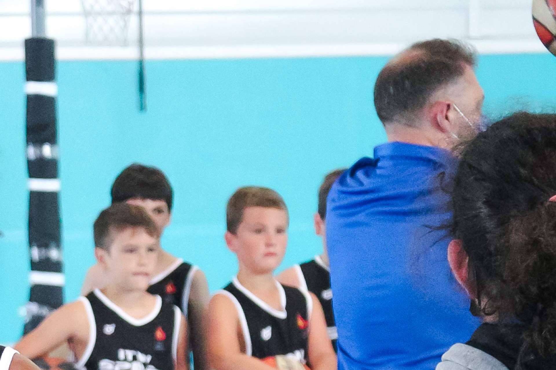 ¿Por qué es importante un programa de tutorización en la etapa de formación de los jugadores de baloncesto?