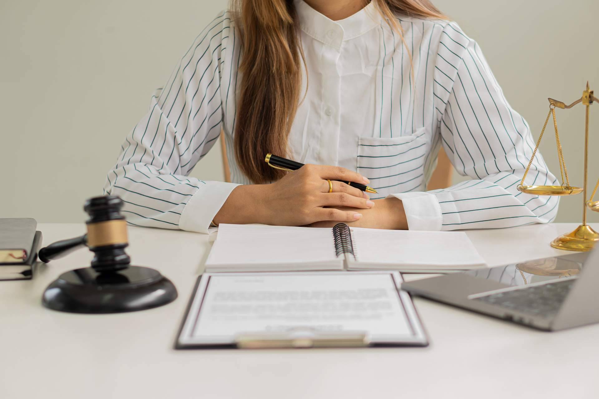 Conocer los diferentes tipos de contrato vigentes en 2022 y las recomendaciones por parte de un experto