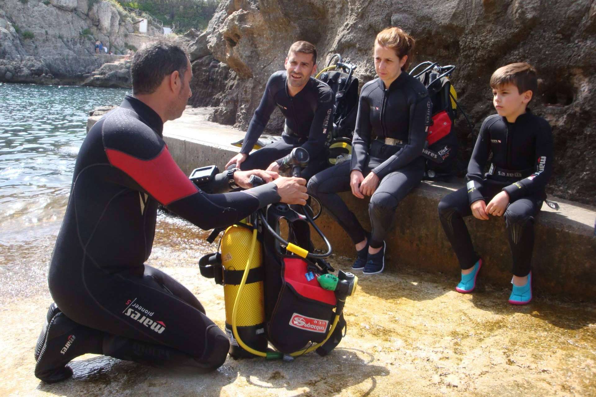 Experimentar el buceo por primera vez, de la mano de Scuba Plus