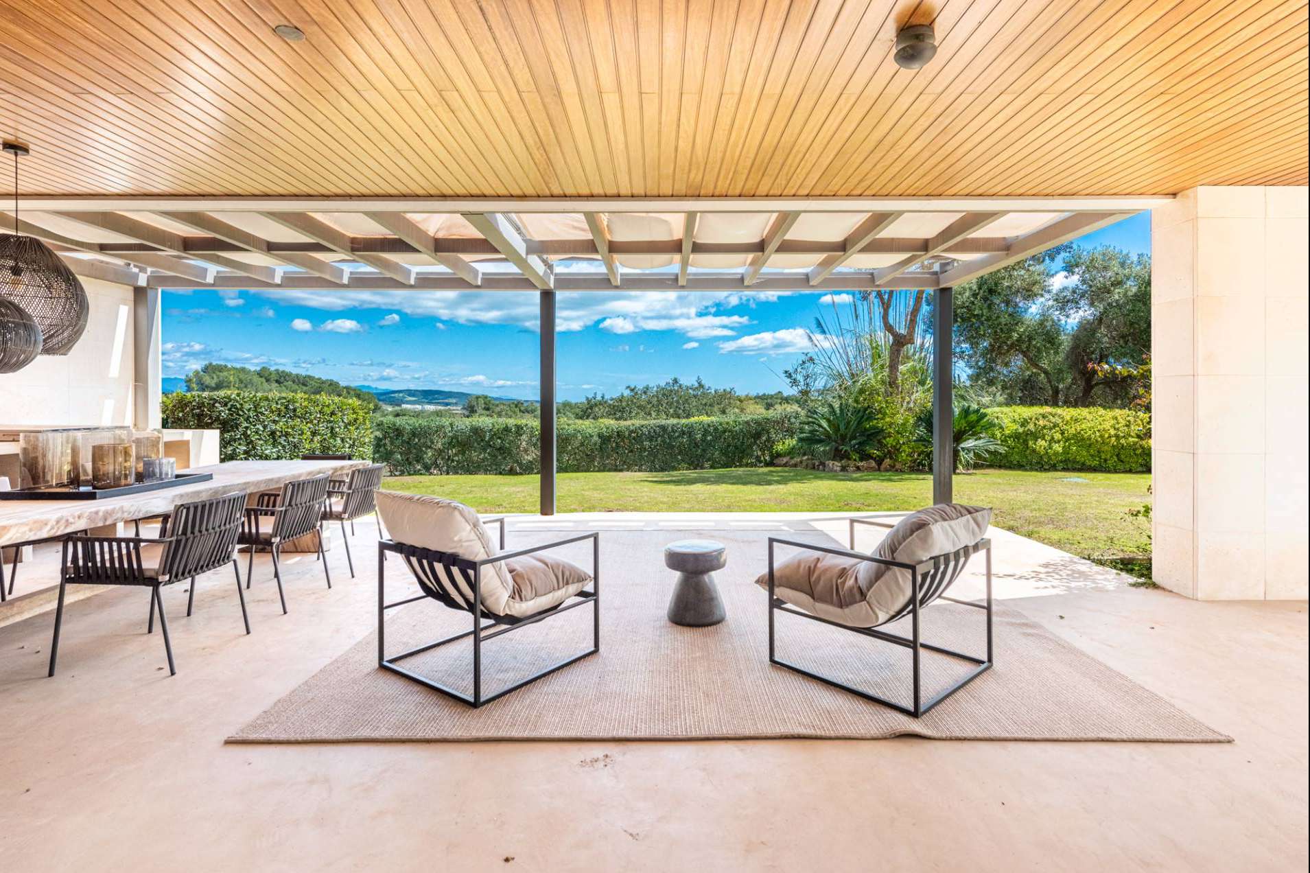 Tener una casa Sotogrande y disfrutar de una vida exclusiva en la Costa del Sol es una realidad