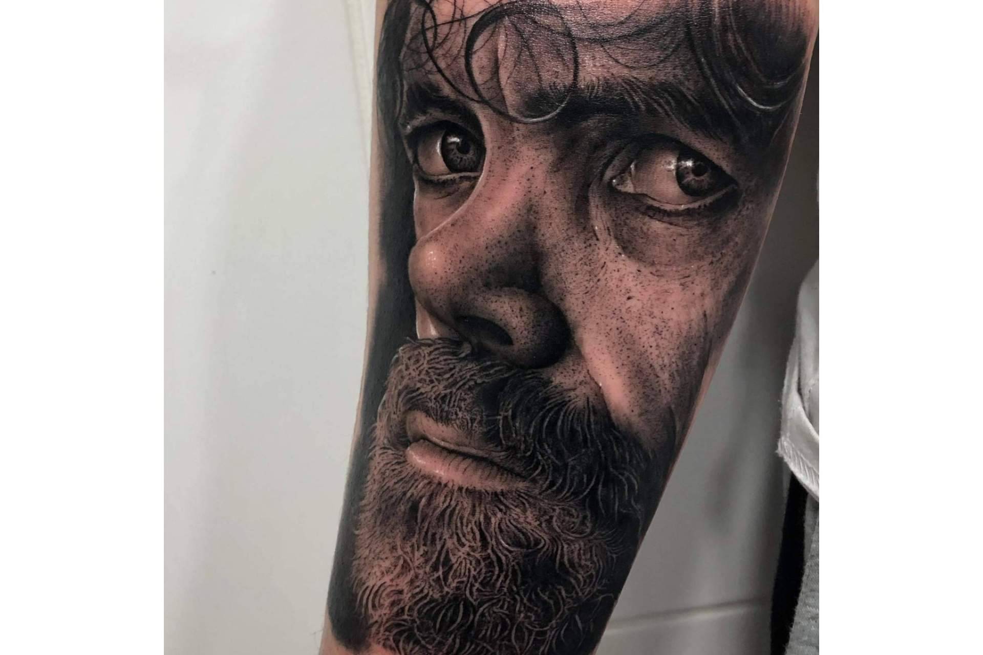 Samu Rico, uno de los tatuadores más populares del mundo por transformar su trabajo en arte
