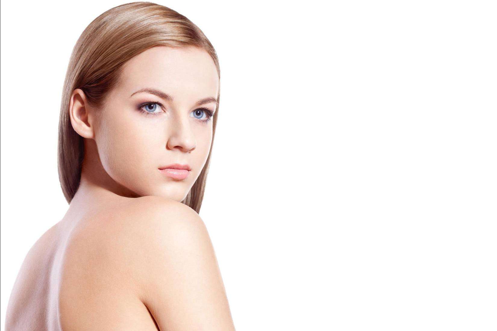 Línea oro Glow Up, uno de los productos estrella de Chebai Derma