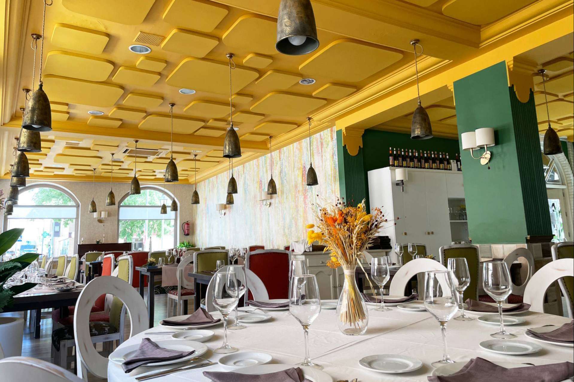 ¿Cómo eliminar el ruido de los restaurantes con Absotec?