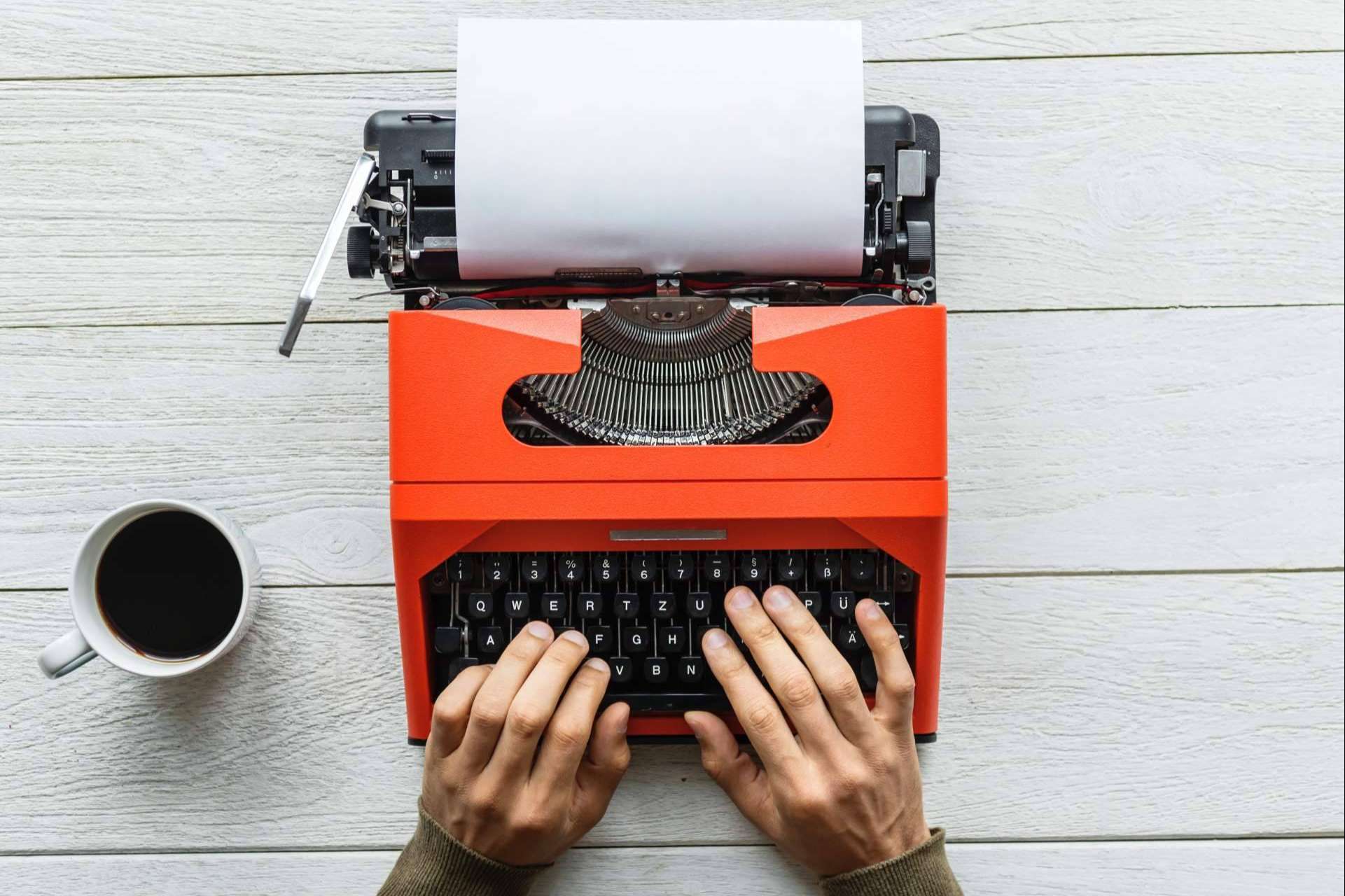 El futuro de la escritura y la autopublicación con una editorial con servicios a medida