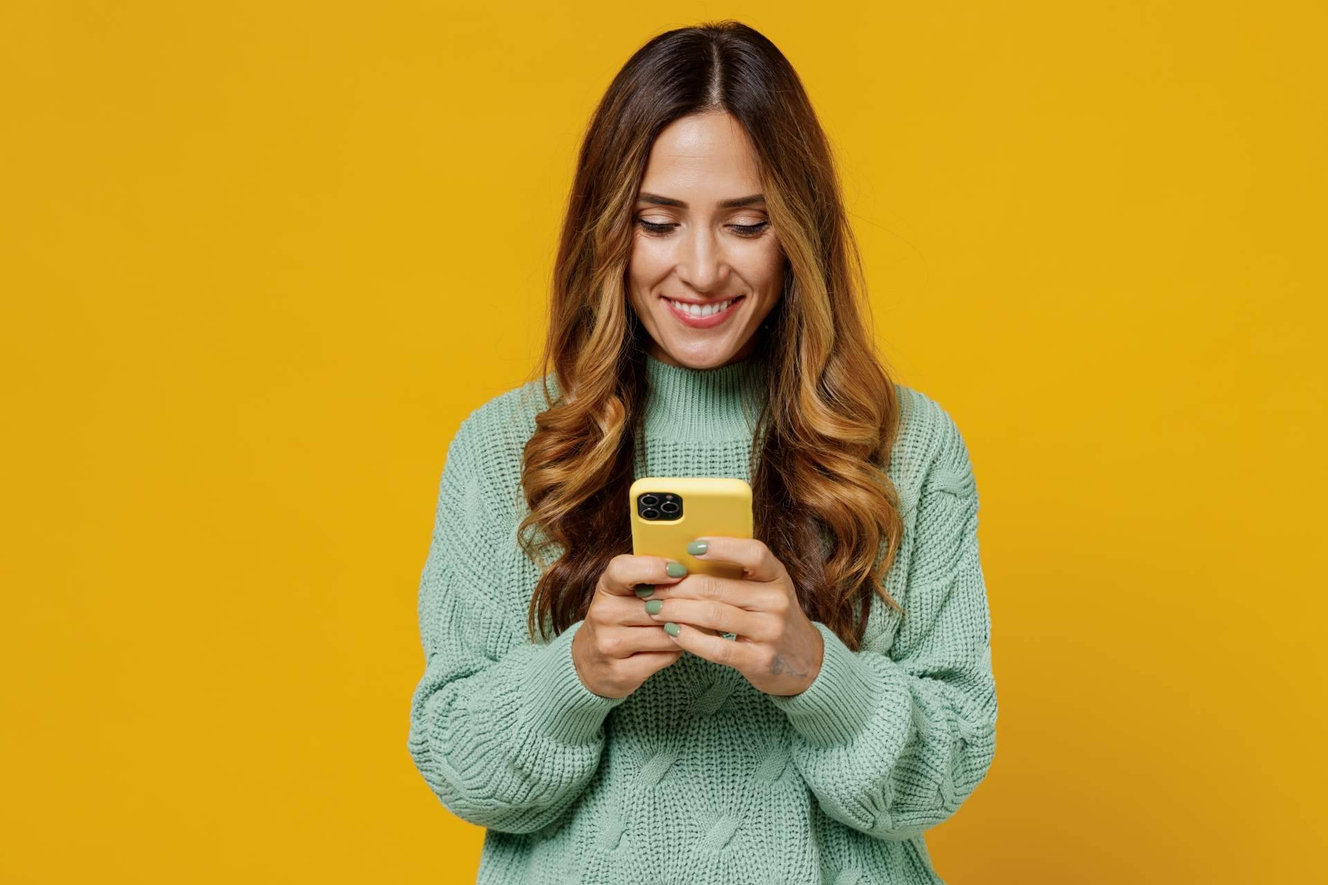 Thenowo, el comparador de seguros para móviles que permite contratar online al instante