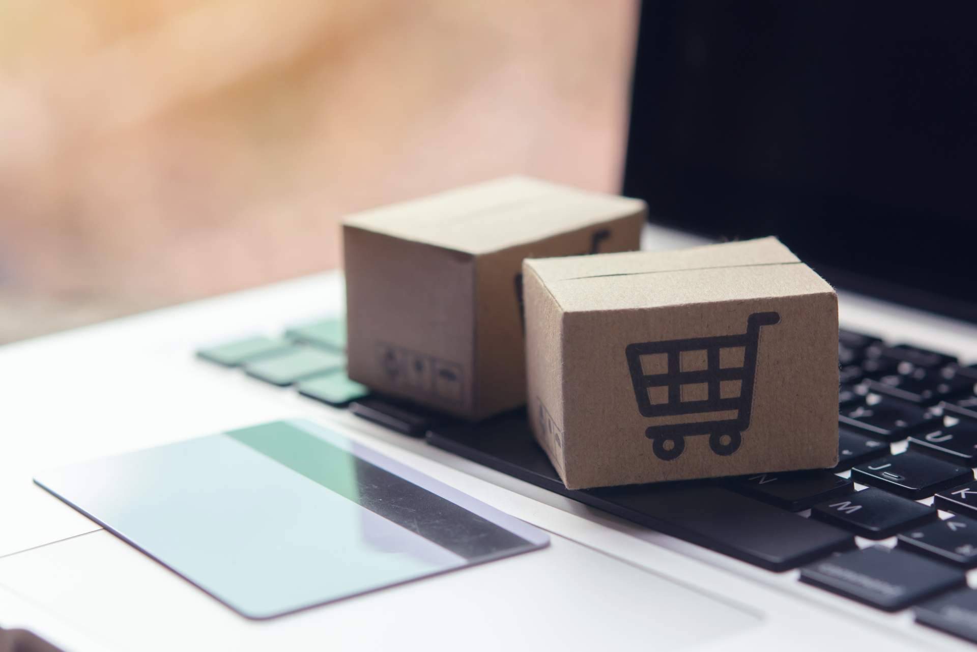 Tablón de anuncios digital óptimo para el pequeño comercio, en Dámelo Dámelo