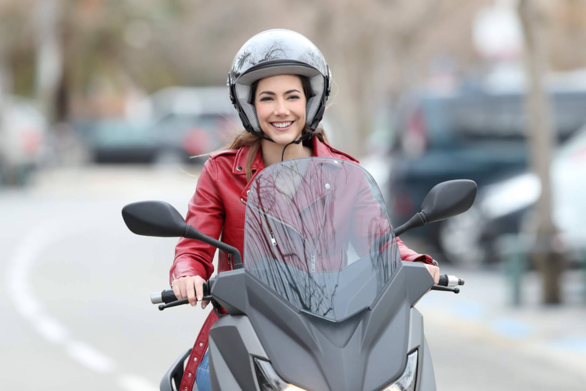 El mejor seguro de moto, ¿cómo contratarlo?