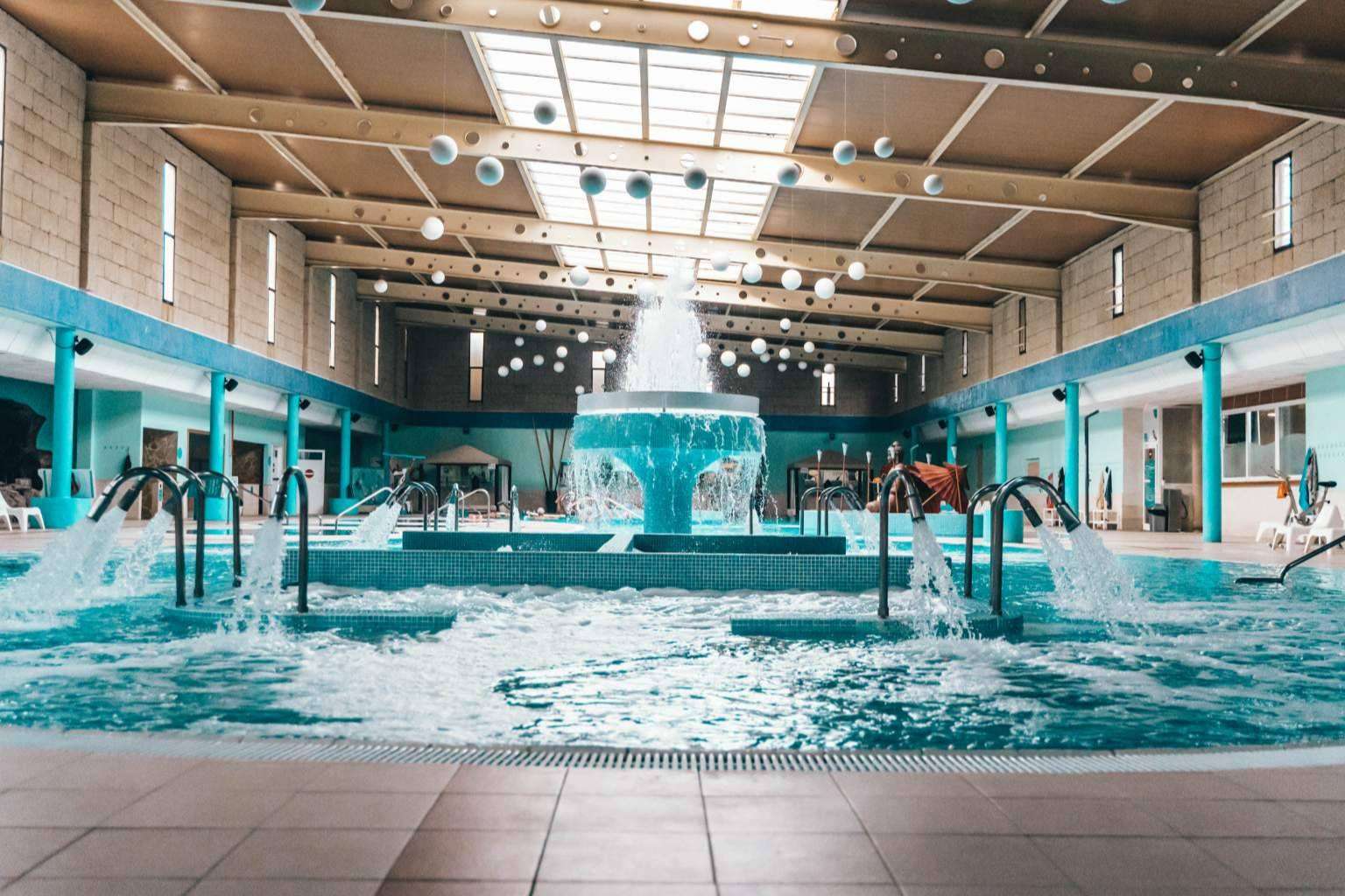 Aqua Club Termal expone los beneficios del spa para combatir el estrés