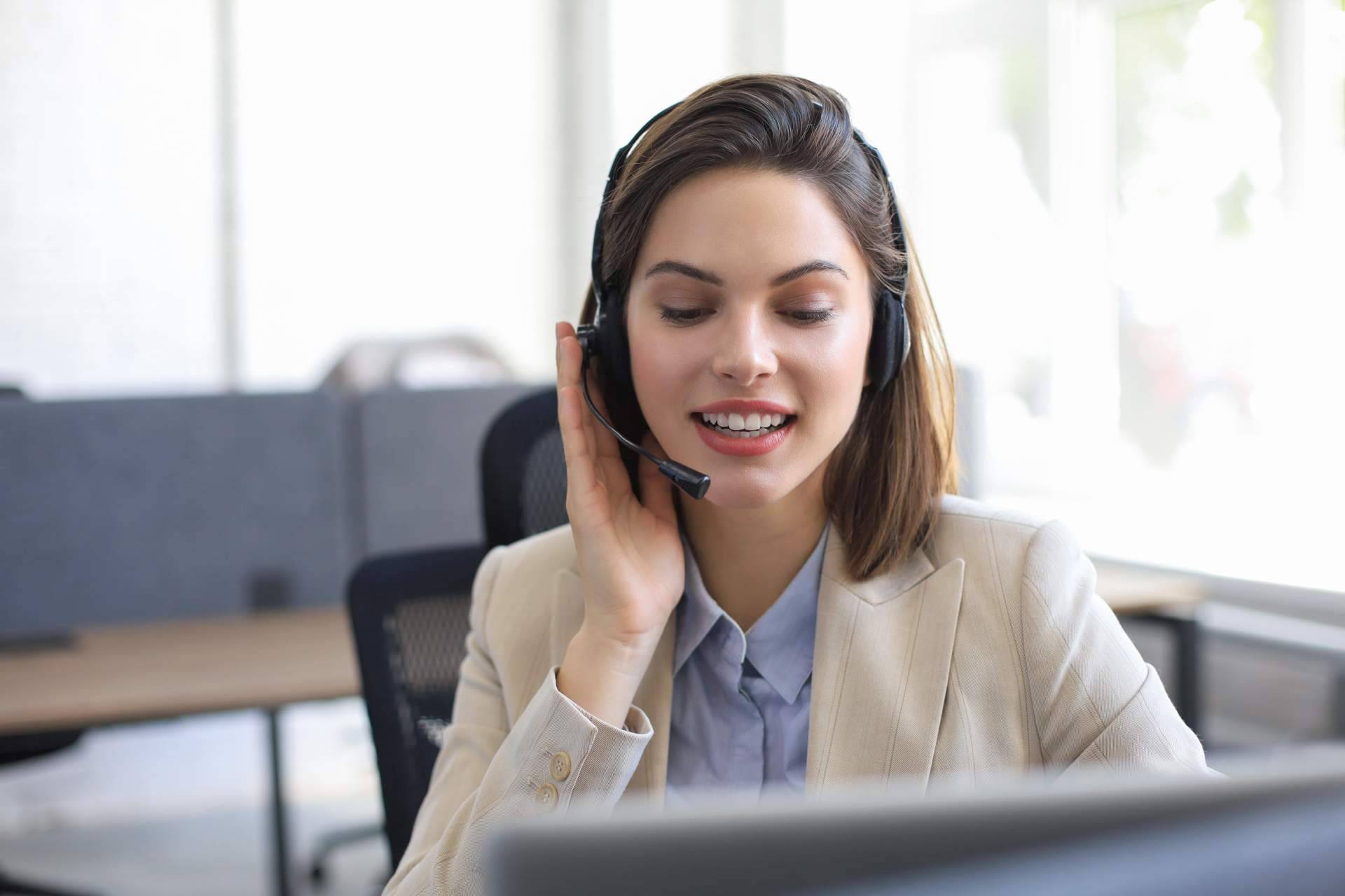 Premium Numbers sobre los beneficios de la telefonía en la nube