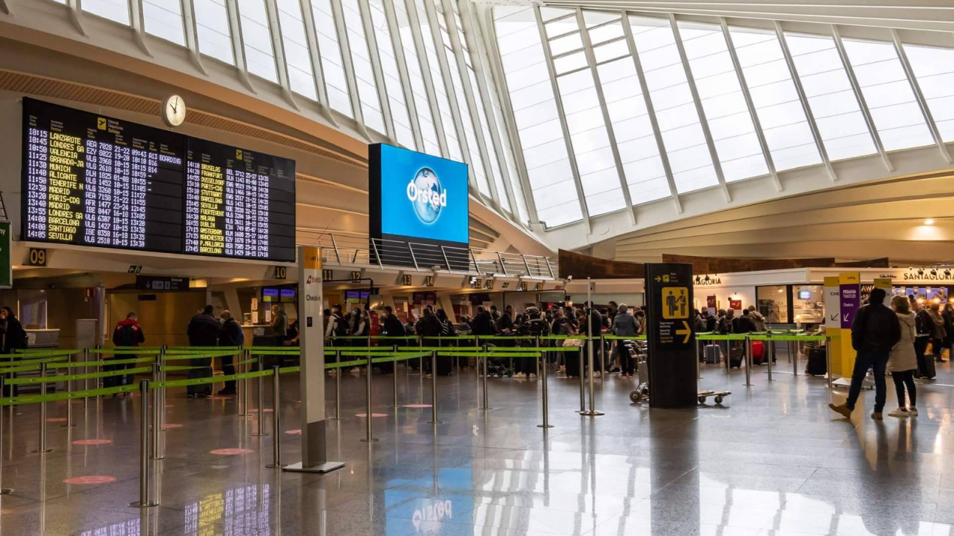 Promedios y la publicidad digital en aeropuertos