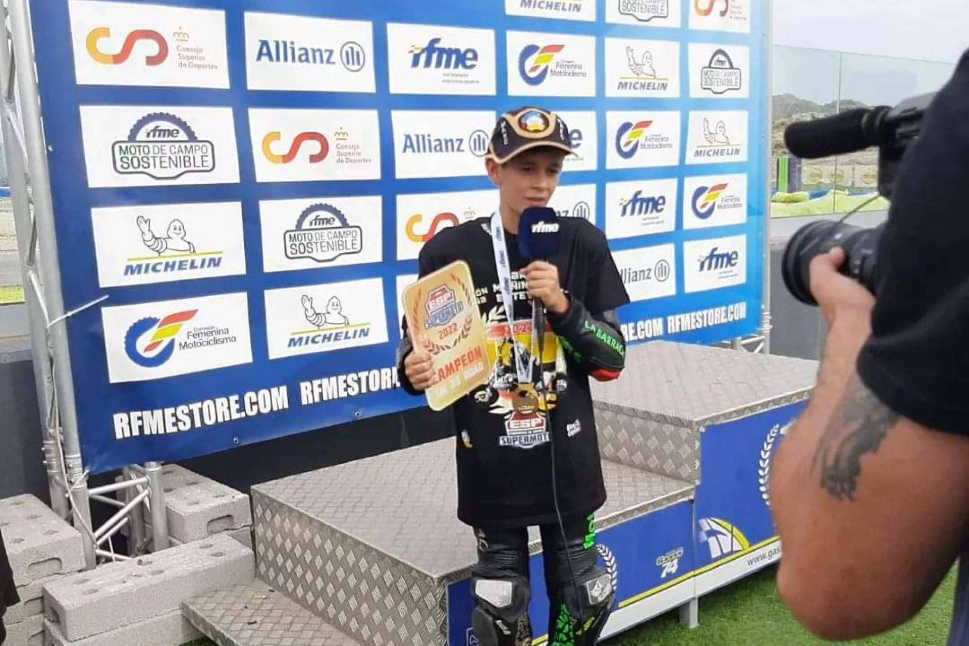 Marc Moñinos Esteve, campeón de España en la categoría de Supermoto 85cc