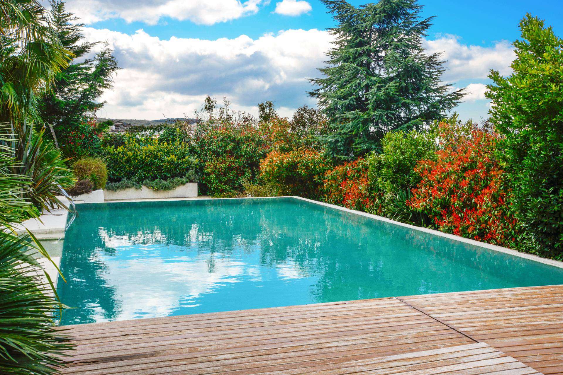 Cuidar de la piscina en invierno con la ayuda de la empresa especializada Agrocor