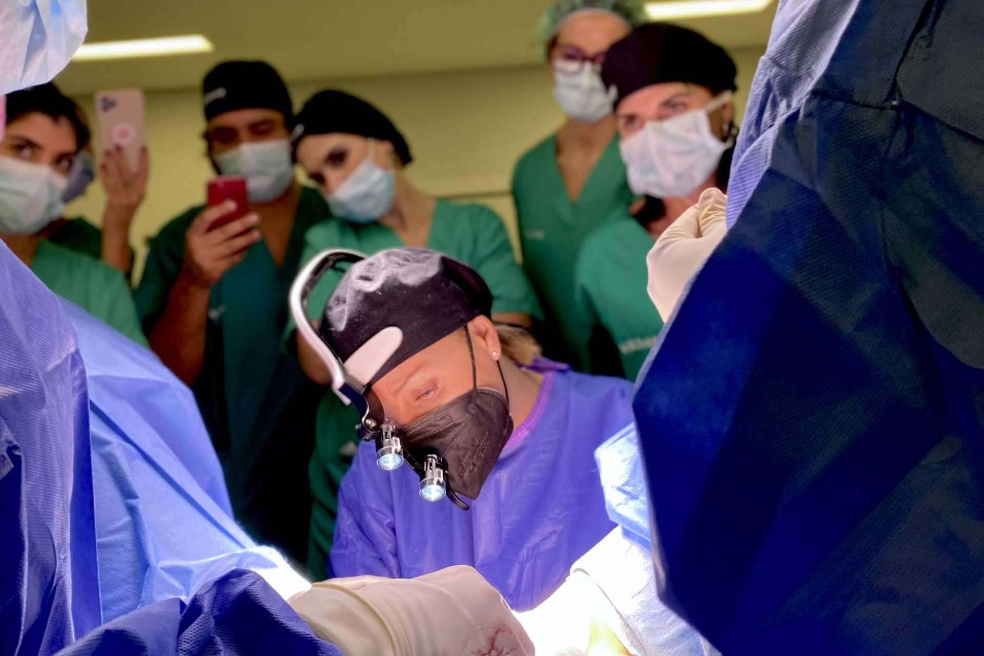 Éxito del Primer Curso Teórico-Práctico sobre Técnicas de Medicina Regenerativa Autóloga en el Tratamiento del Liquen Escleroso Vulvar (LEV)