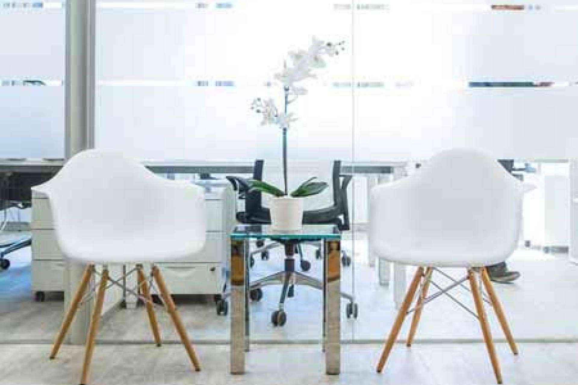 La oficina virtual que ofrece la posibilidad de atender las llamadas de la empresa entre otros servicios, Atrium