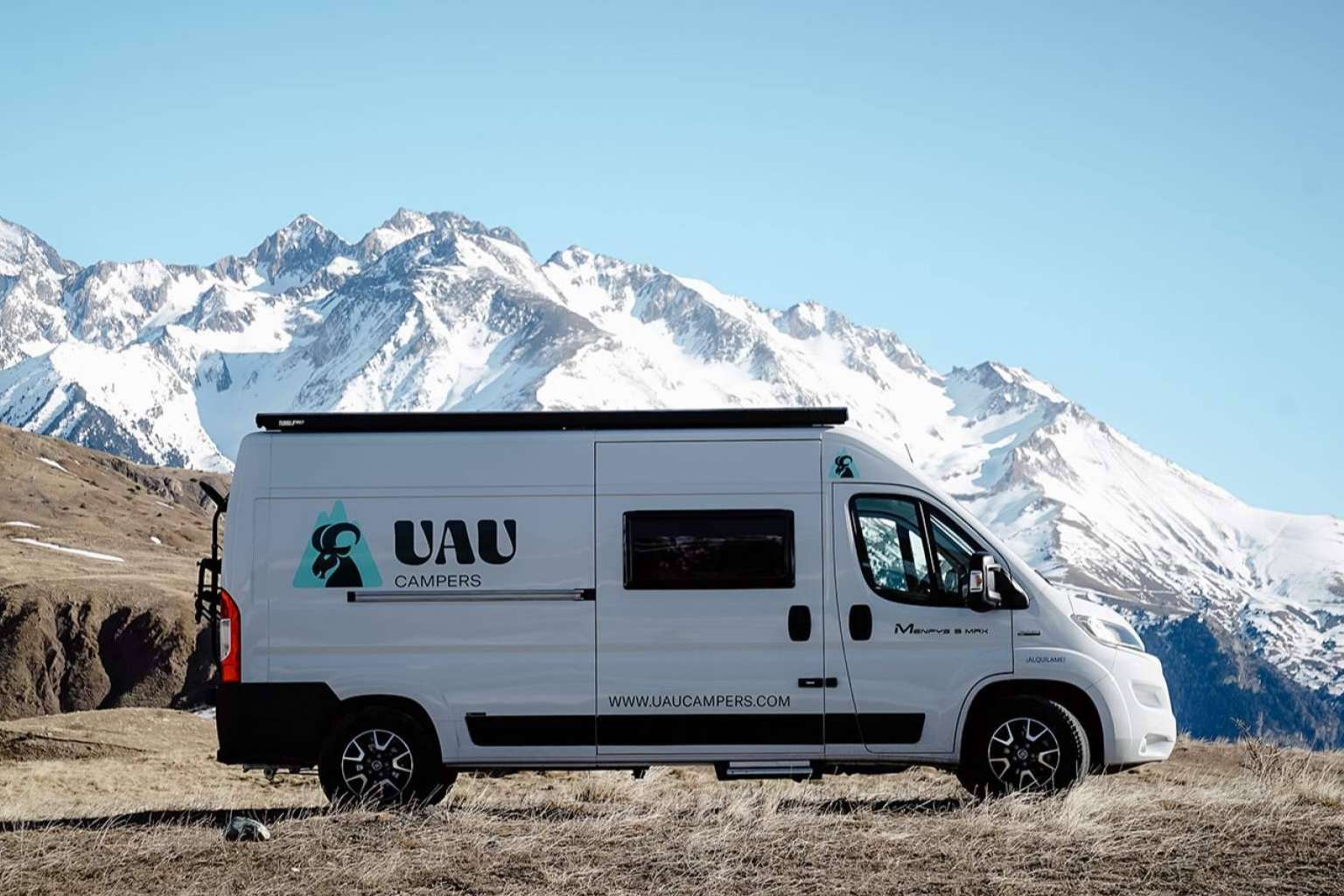 Alquilar autocaravanas prácticas, cómodas y completamente equipadas en Barcelona y Girona con UAU Campers