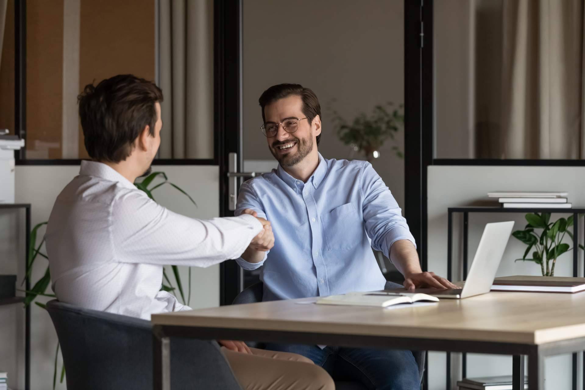Beneficios de realizar un curso de agente inmobiliario con Surge