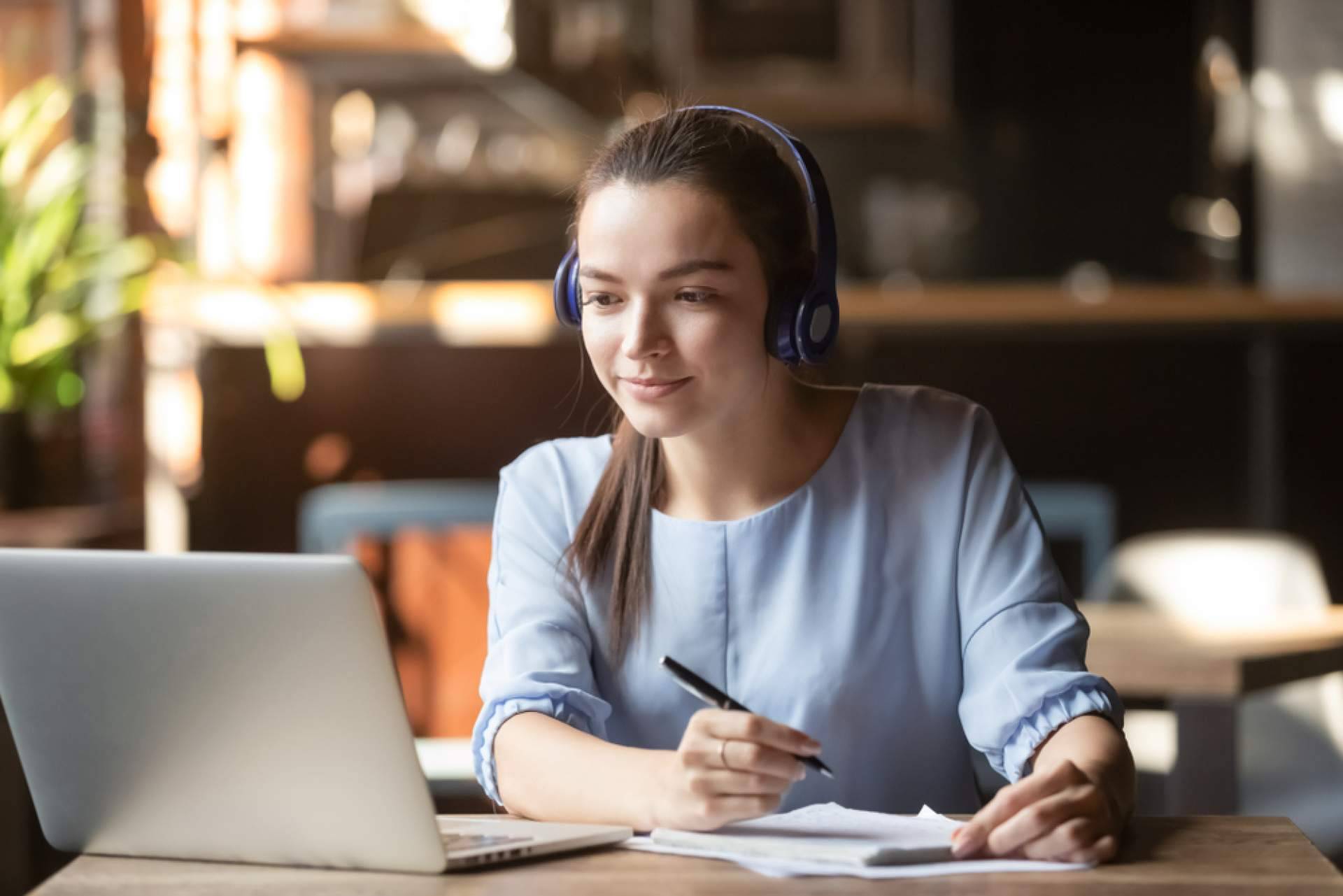 La academia de idiomas online con profesionales de alto nivel, Mister Tongues
