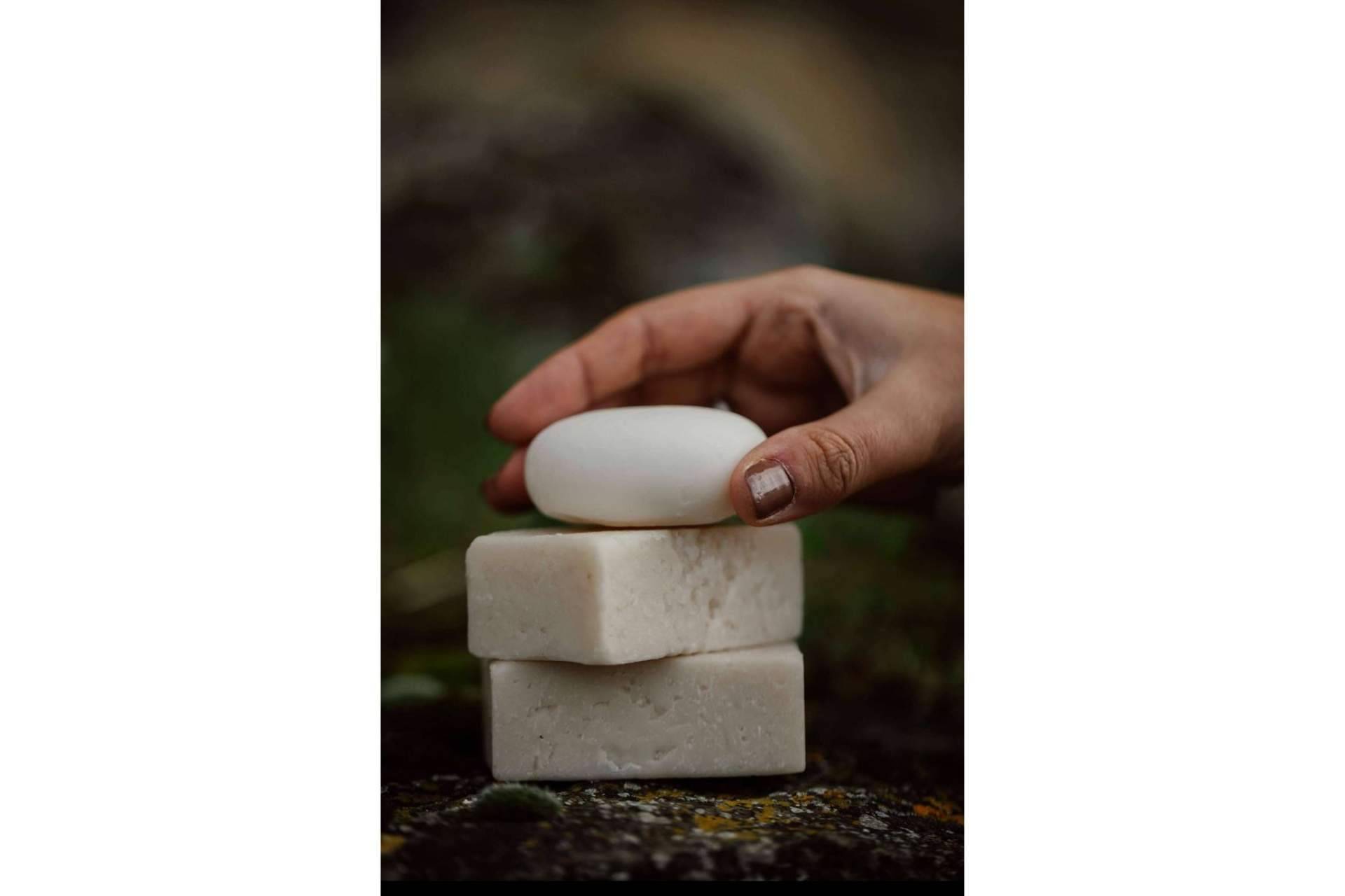Una marca de cosmética natural que lucha contra el despoblamiento rural, Alloa