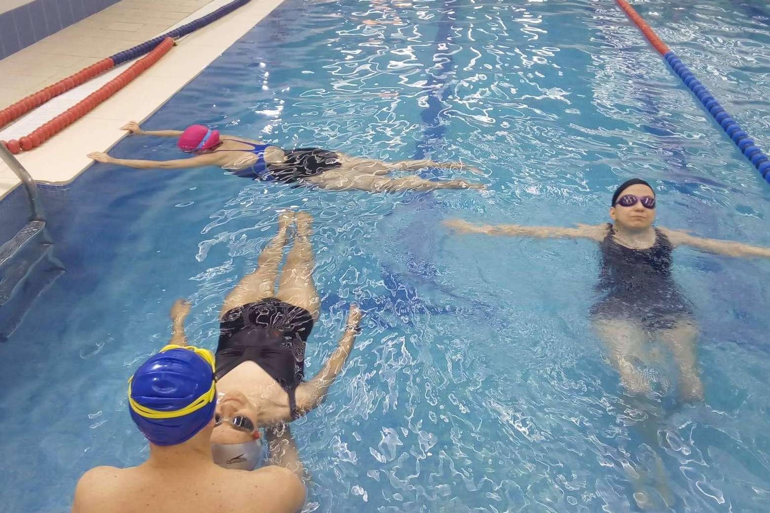 Superar el miedo al agua con el método impartido por Nadar Sin Miedo