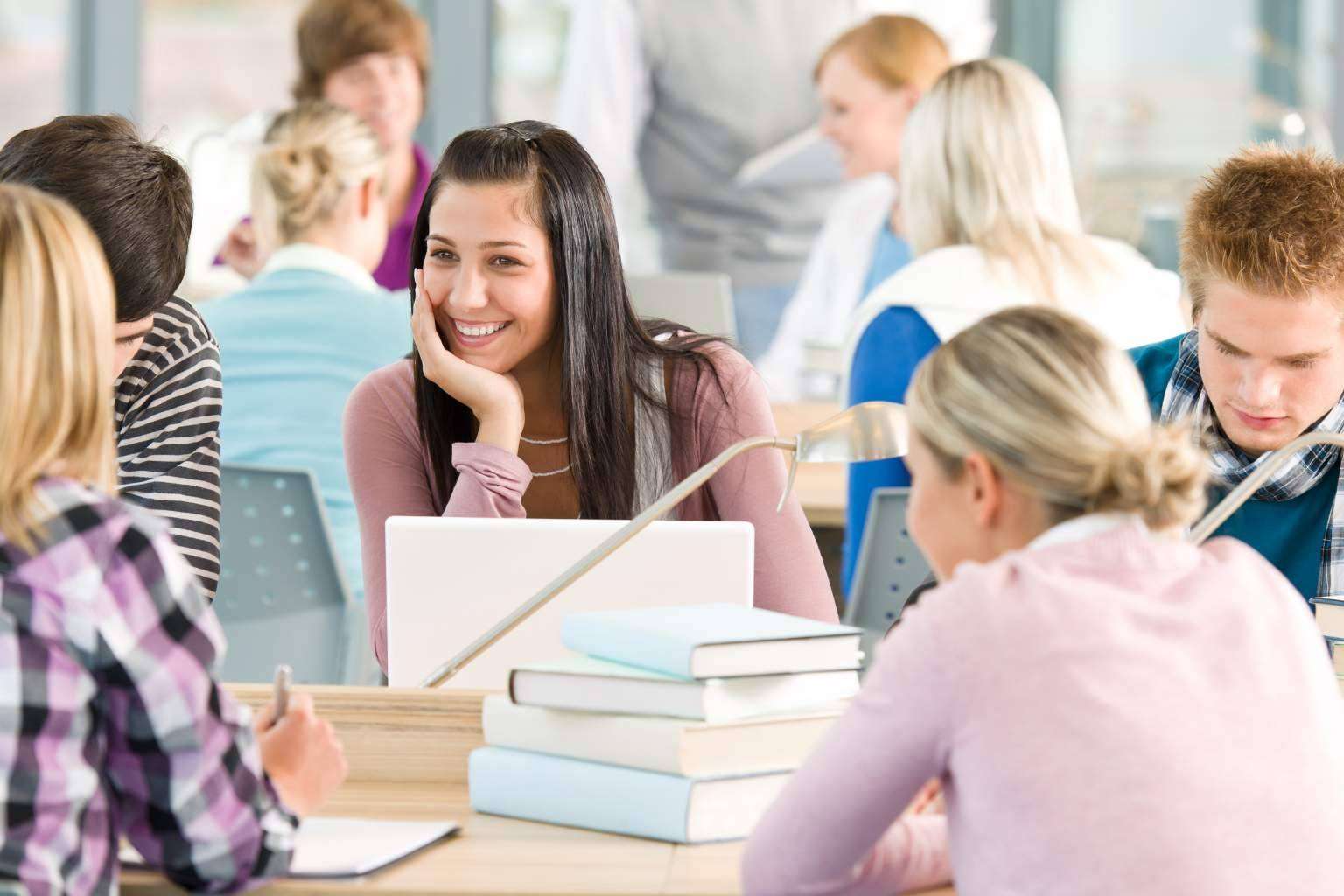 ¿Dónde hacer un curso de inglés en Inglaterra con clases de inglés en Bristol? First step in UK