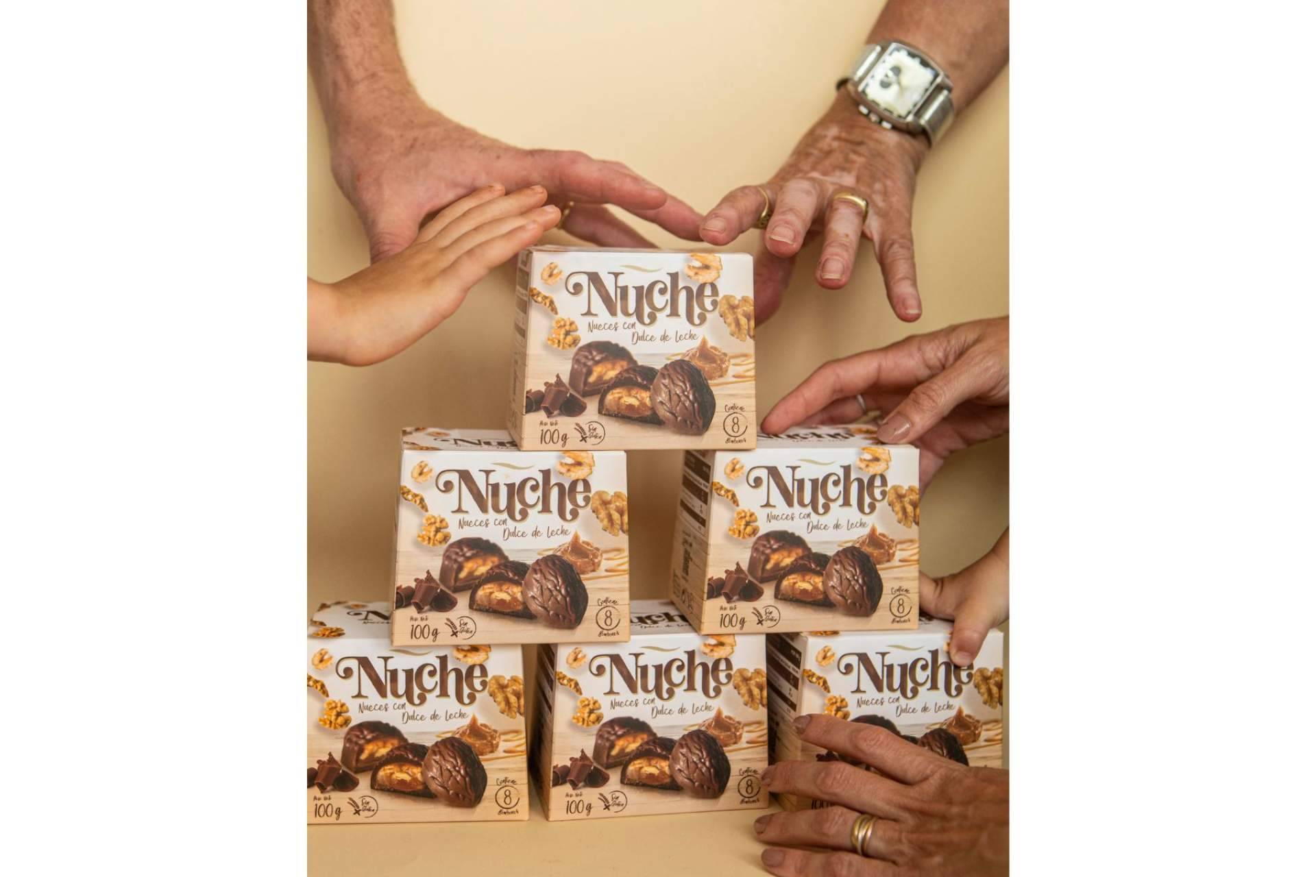 Nuche, la nueva marca de bombones de chocolate con forma de nuez que causa furor en Europa