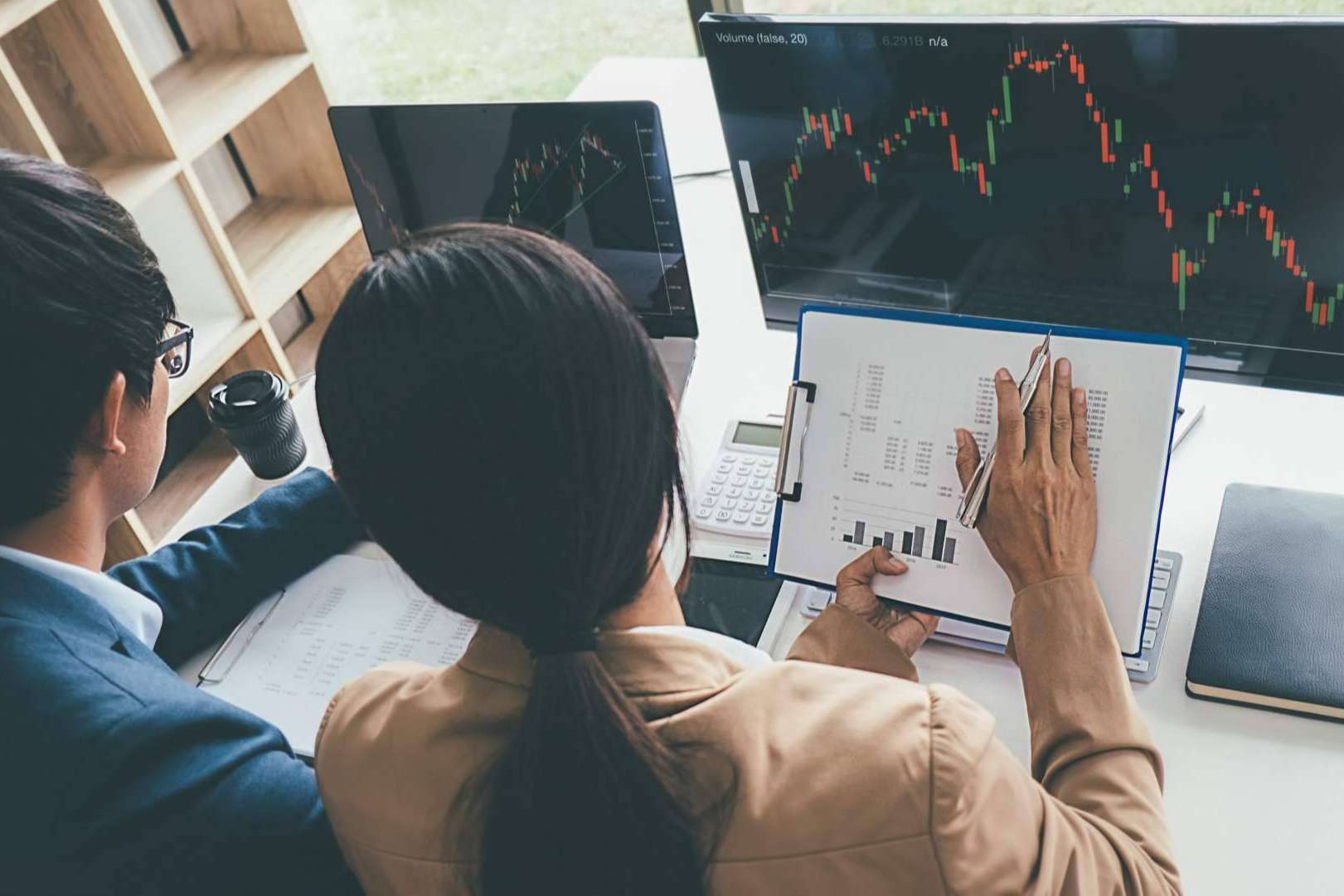 ¿Cómo funciona el sistema creado por Zona de Bolsa para favorecer las operaciones de los fondos de inversión, Lumaga System?