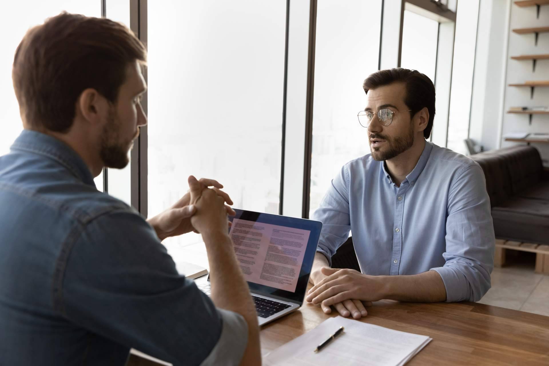 Encontrar profesionales en servicios auxiliares con FRANMAR