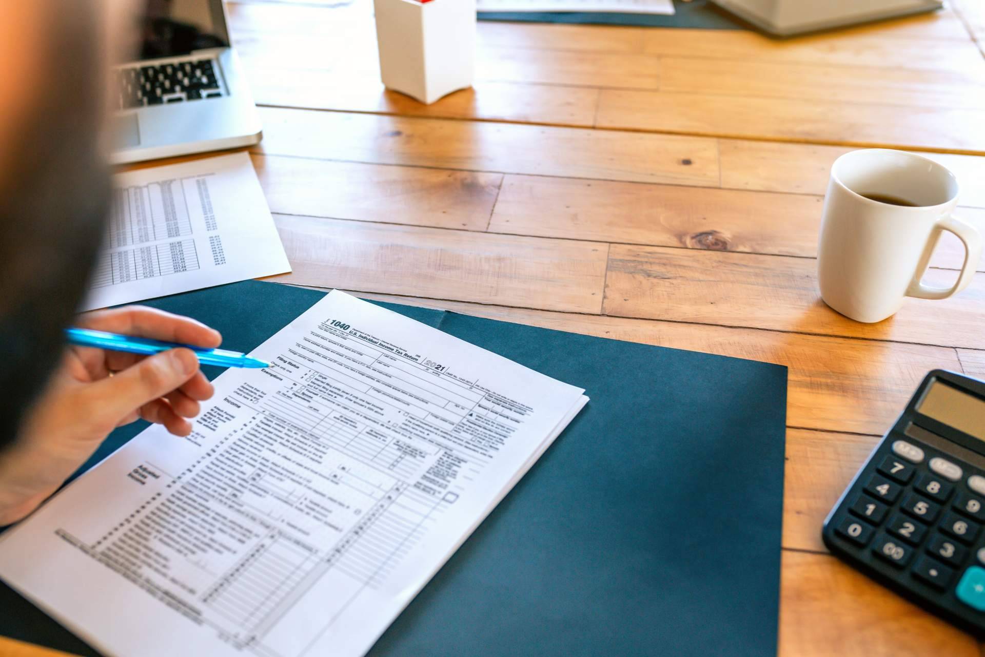 El servicio para gestionar la Declaración de la Renta 2023 de Gestiones 24